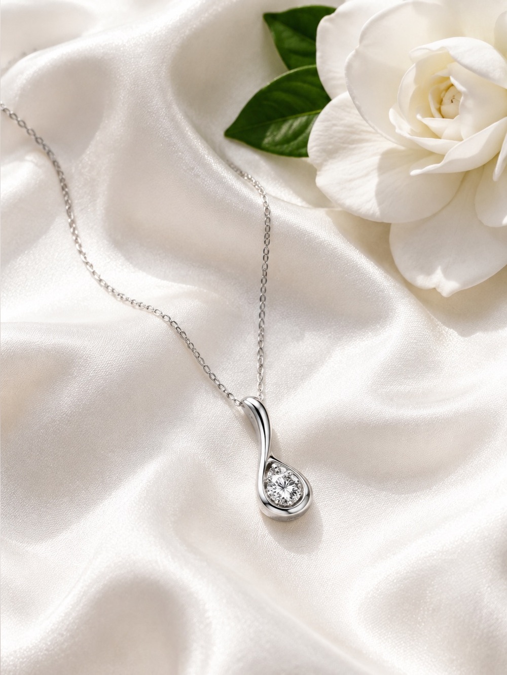 ELLE 925 Sterling Silver CZ Teardrop Pendant Necklace Signature Ruby